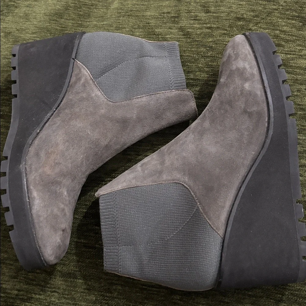 Eileen Fisher Gray Adele Graphite‎ Suede Wedge Booties Ankle Boots